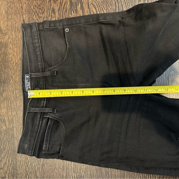 Abercrombie & Fitch Ultra High-Rise Super Skinny Ankle Ripped Black Jeans Size 2 - Picture 7 of 8